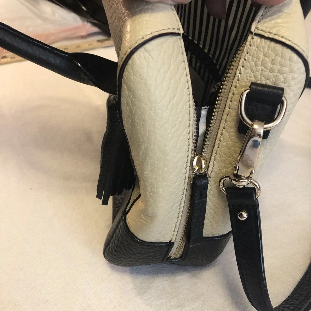 Kate Spade Crossbody/Hand Bag, Black & Tan W/ Dust bag.